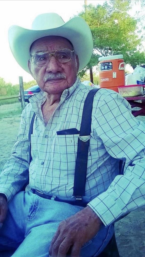Reyes Velasquez Profile Photo