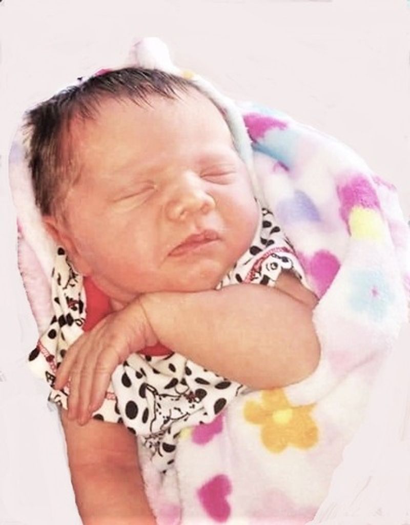 Mercedes Gail Arnold Profile Photo