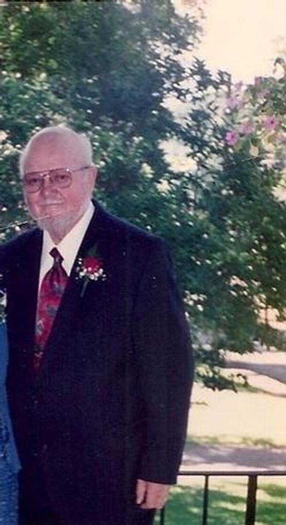 Louis Brockett Profile Photo