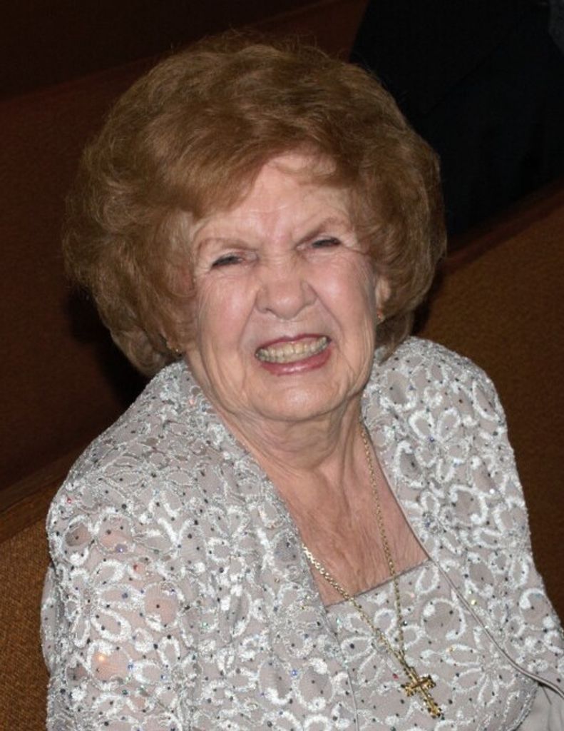 Bessie "Bett" Tillman