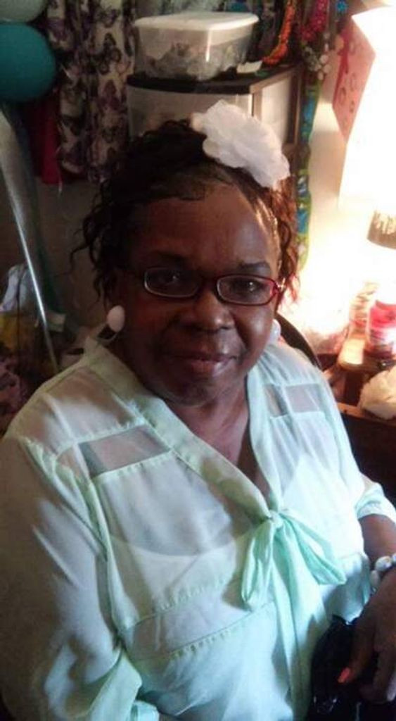 Vastina Gail Chestnut Profile Photo