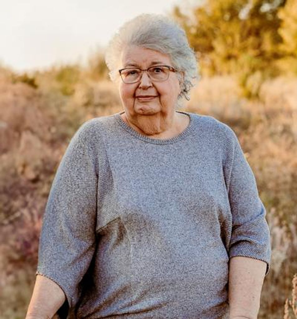 Karen Kay Huenergardt