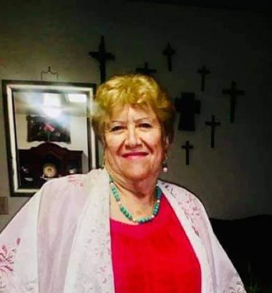 Maria J. Manrique de Villarreal