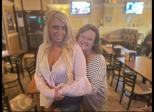 Samantha Coor photo gallery thumbnail 82 of 204