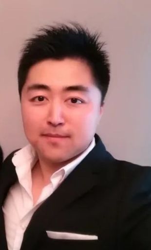 Shuai "Tom" Sun photo gallery thumbnail 12 of 21