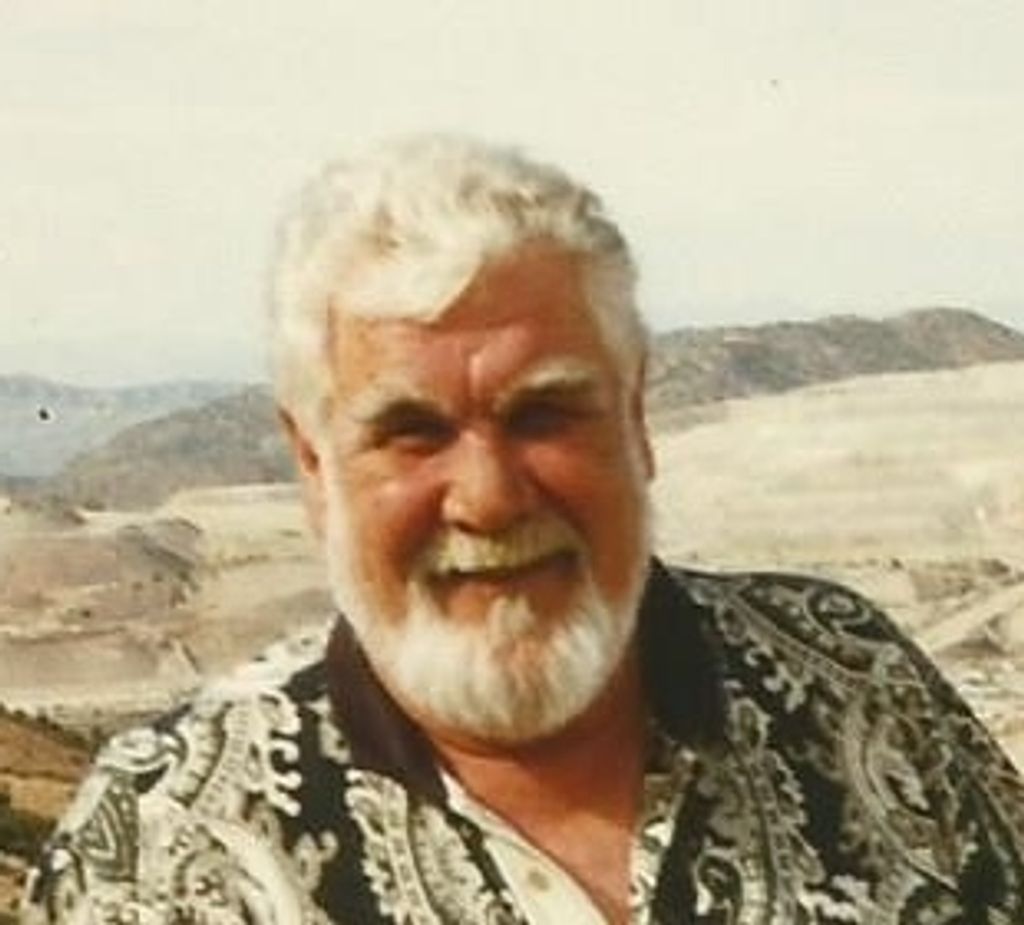 Tom Mitchell Profile Photo