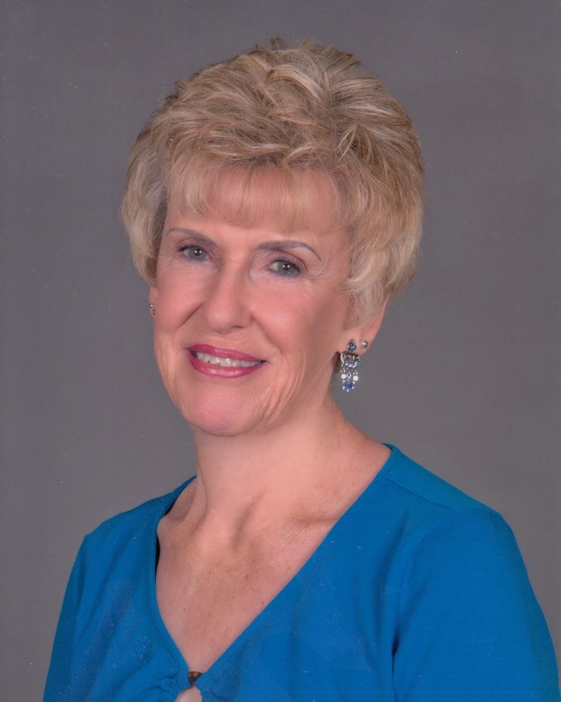 Emily Palmer Profile Photo