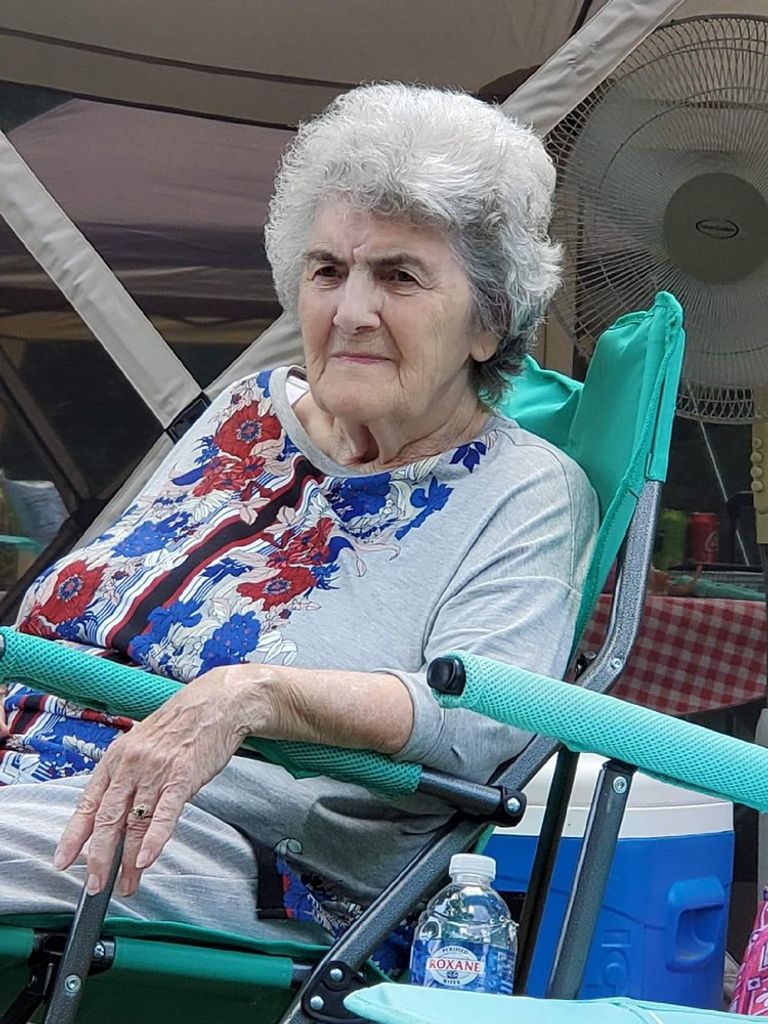 Lois  Genevieve Shannon