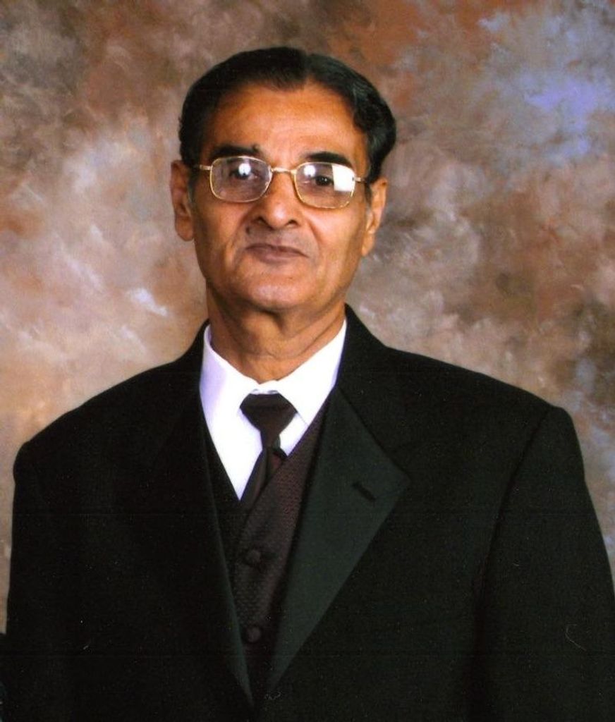 Surendra M. Daiya Profile Photo