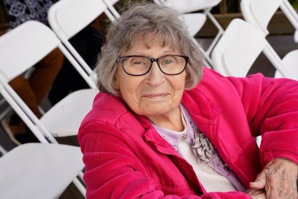 Elaine Berndt Profile Photo
