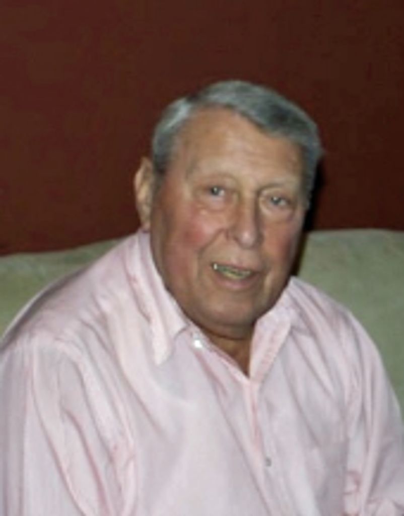 Lorant Schacht Profile Photo