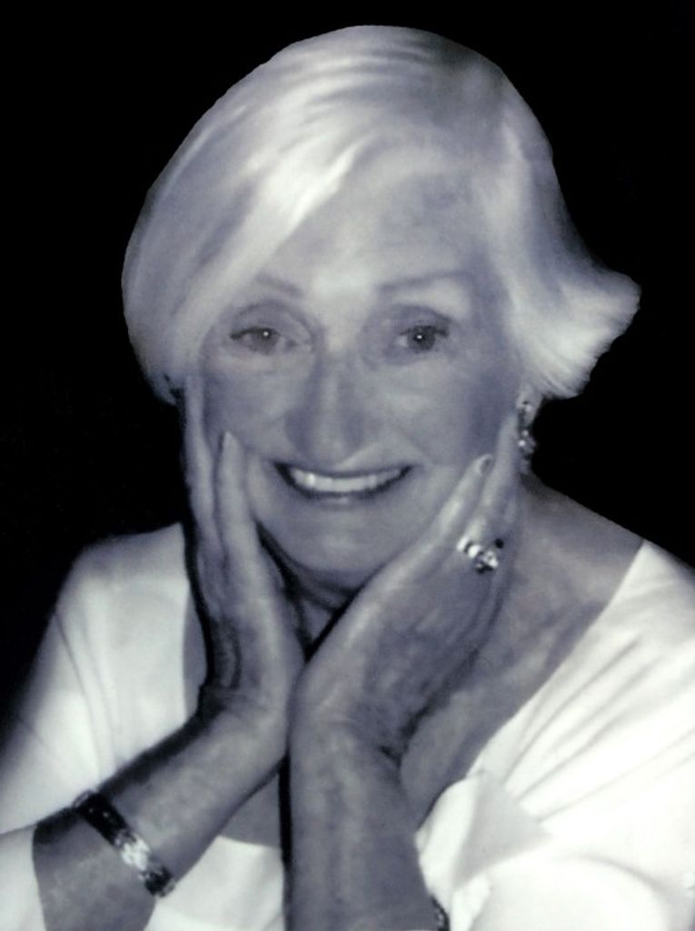 Mavis Dion