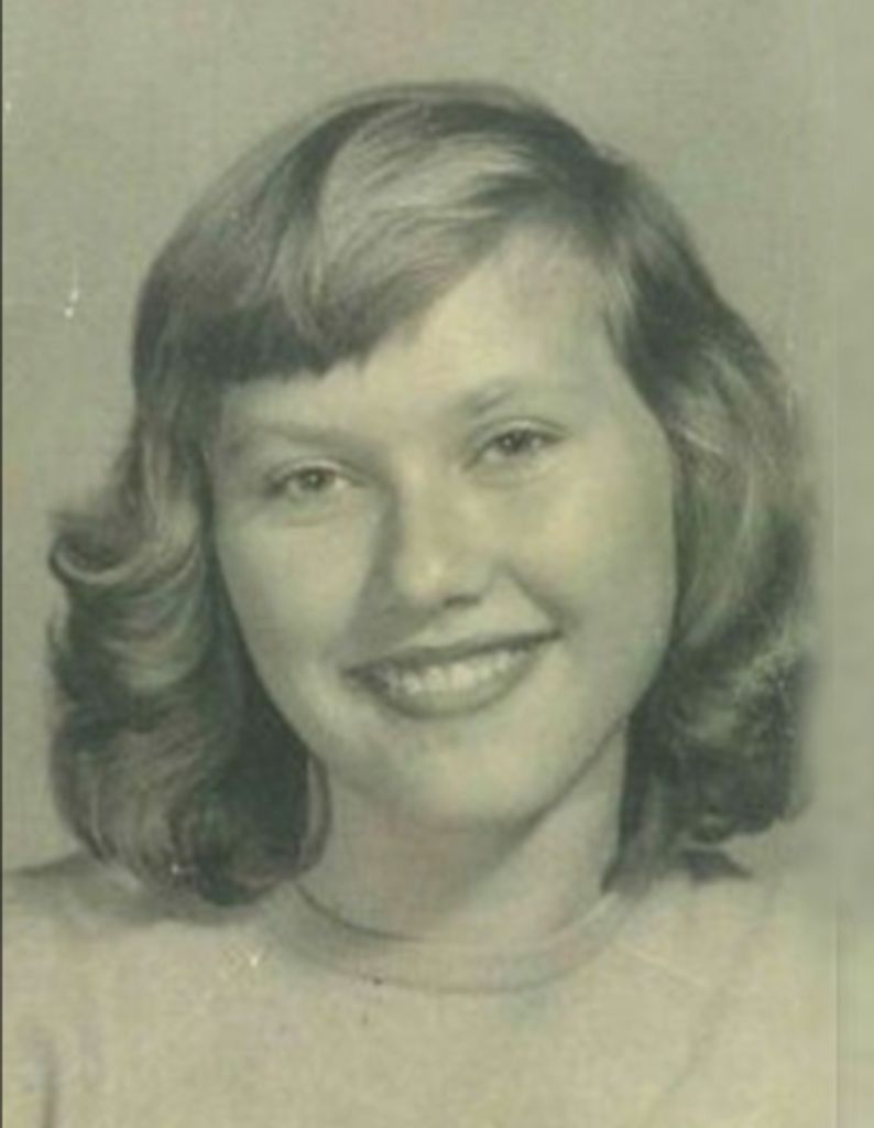 Reva Darnell Ellsworth