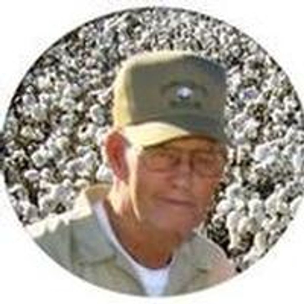 D.D. "Red" Qualls