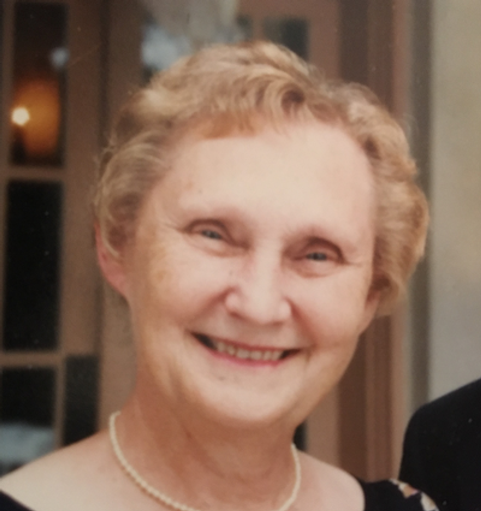 Cara Mae Charboneau Profile Photo