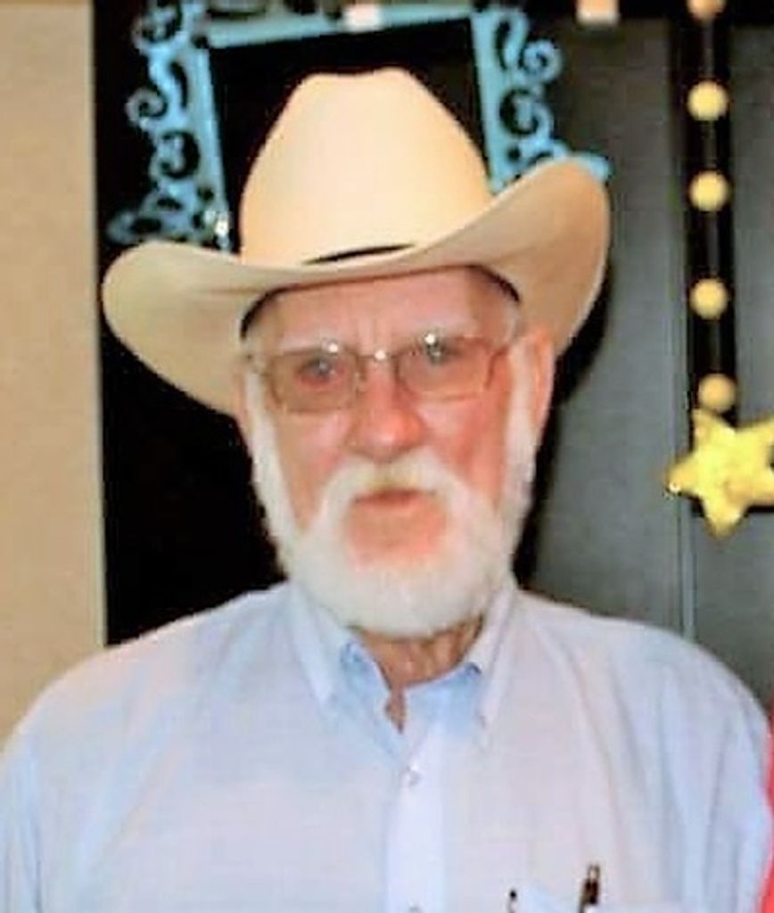 Ellis Lemoine Cline Profile Photo