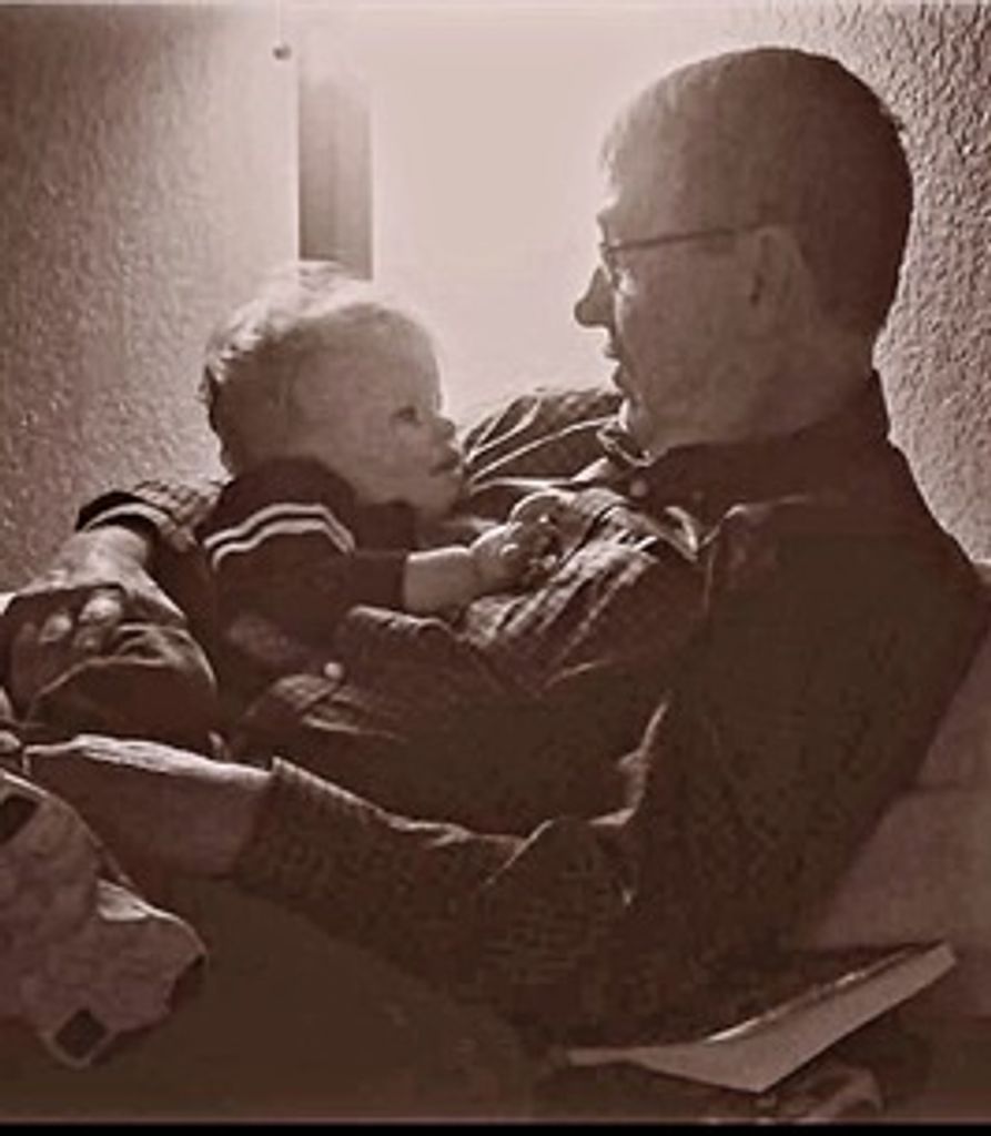 Robert Peterson Profile Photo