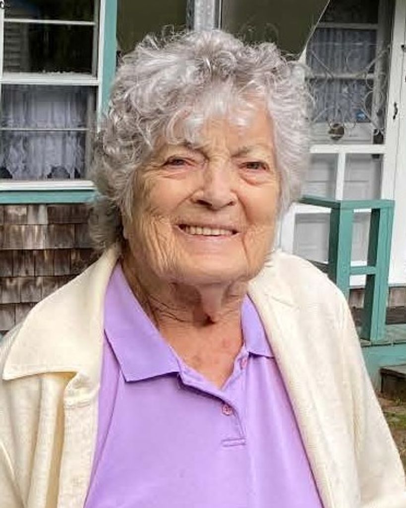 Winona May (Peck) Gadapee Profile Photo