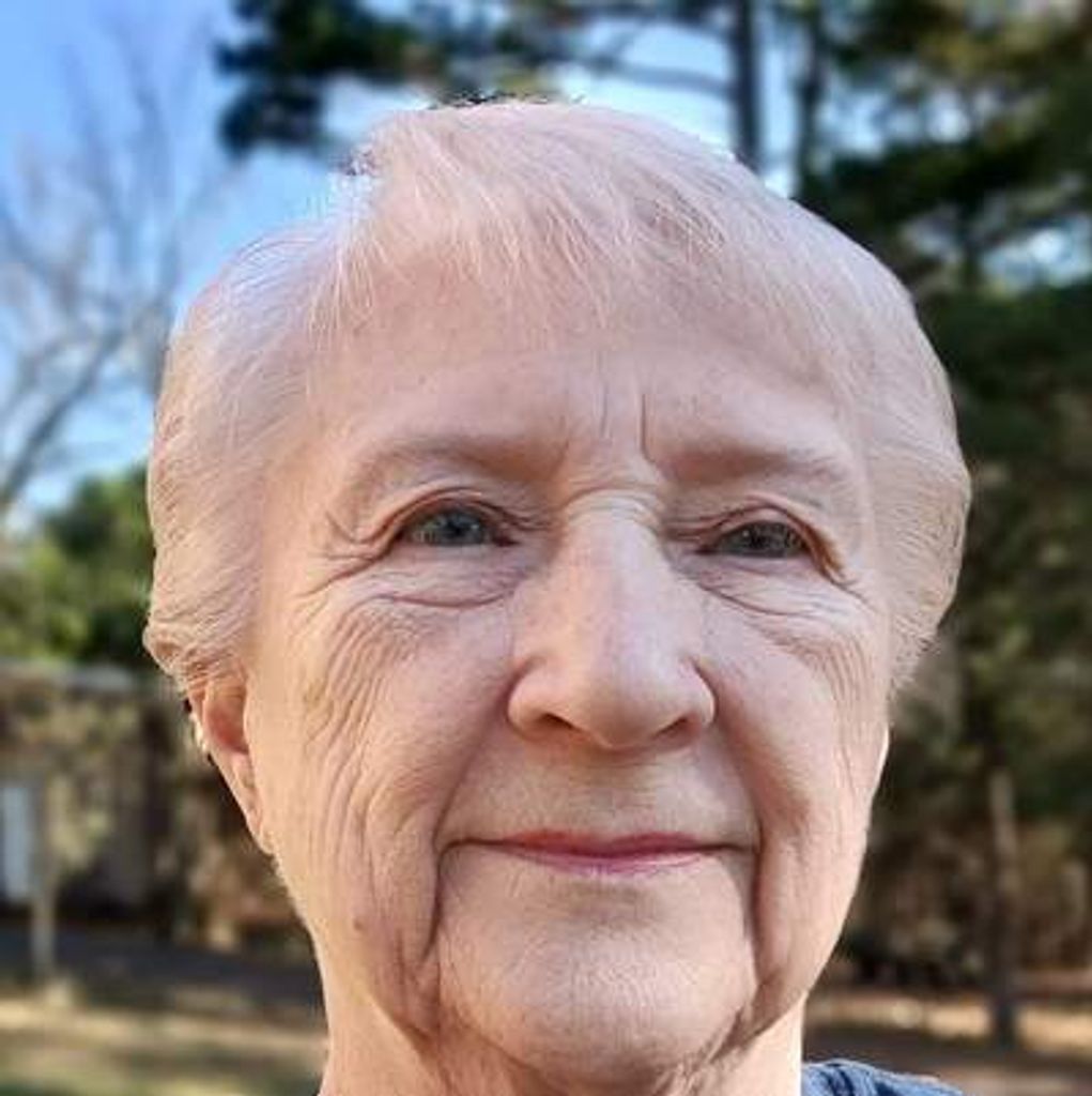 Carolyn Sue Calvert Profile Photo
