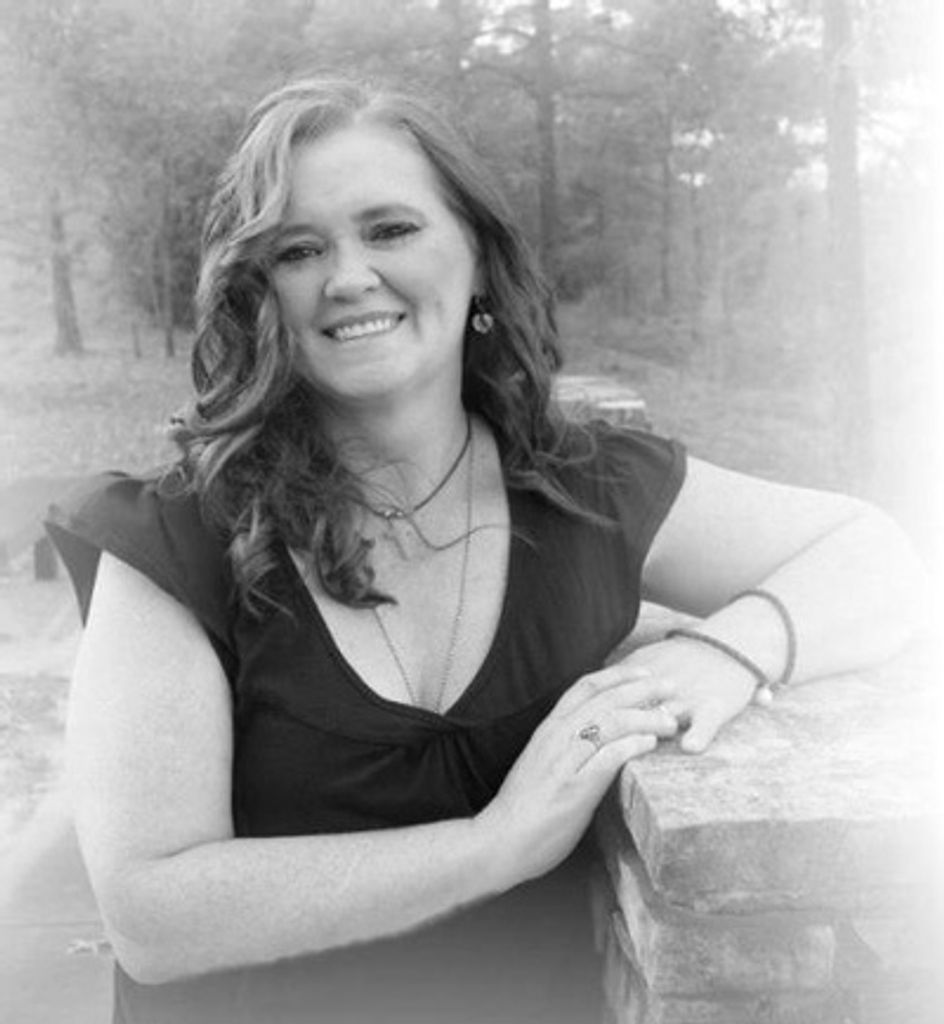 Michelle Lee Whitmire Profile Photo