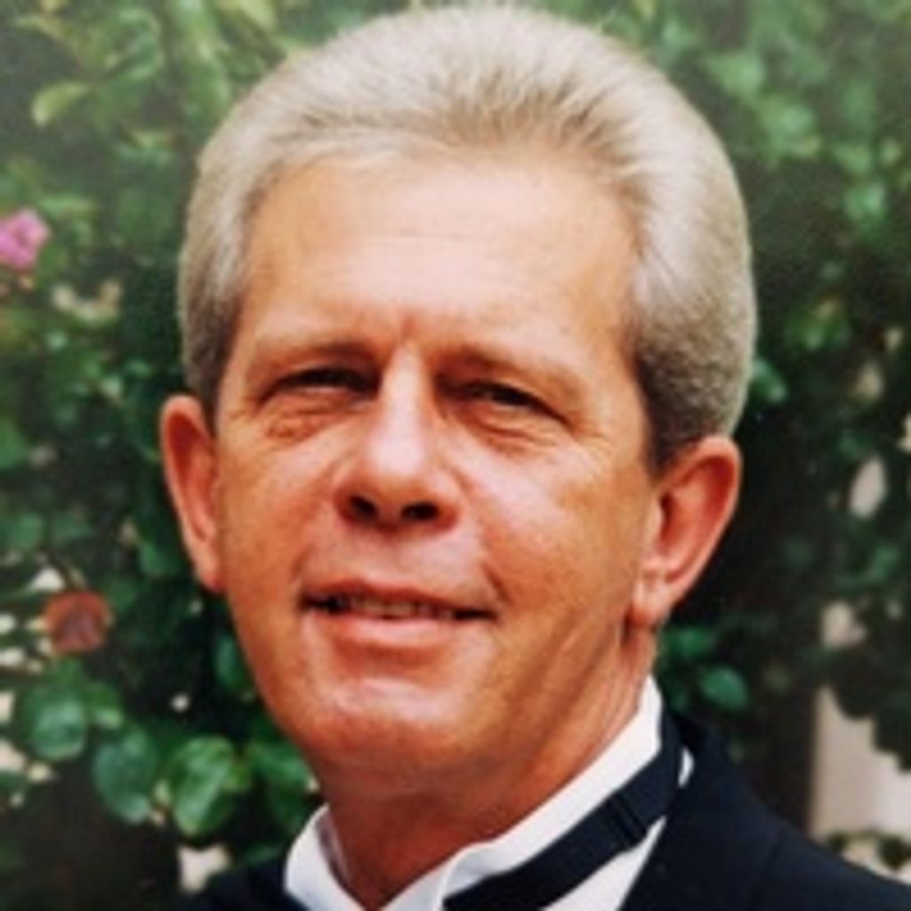 Robert E. "Bob" Fountain