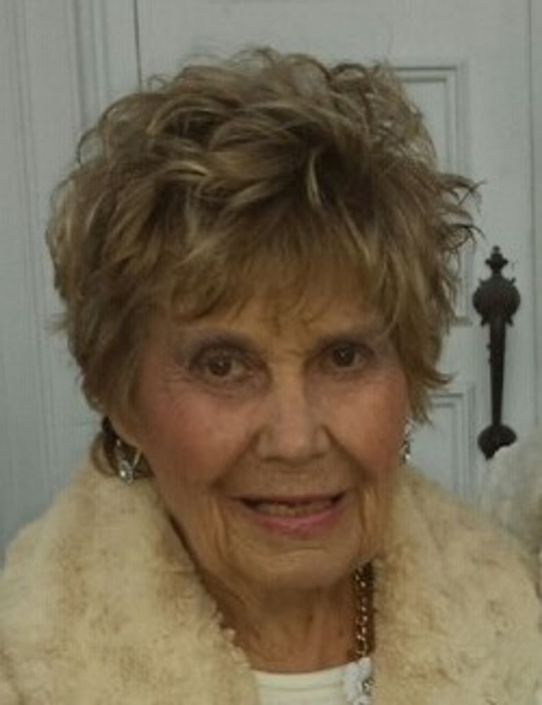 Evelyn Blackwell Profile Photo