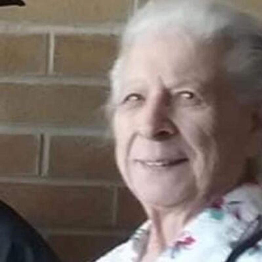 Evelyn "Evie" R. Valella