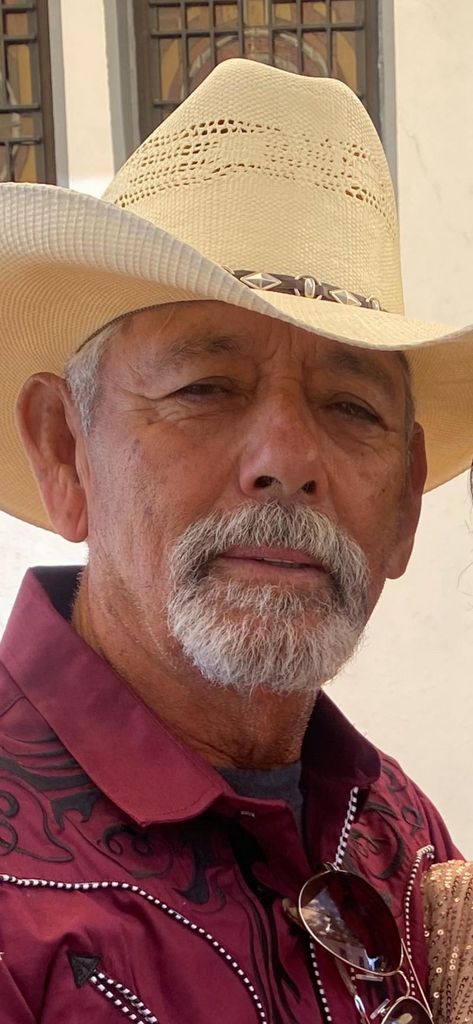 Felipe - Molina Rangel Profile Photo