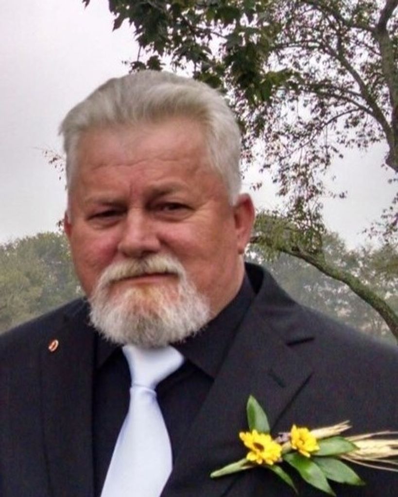 Ricky Lain Johnson Profile Photo