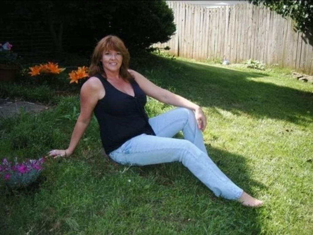 Holly Dunn Profile Photo