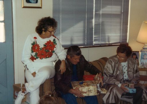 Linda Jewell (Deal)  Crosby photo gallery thumbnail 142 of 246