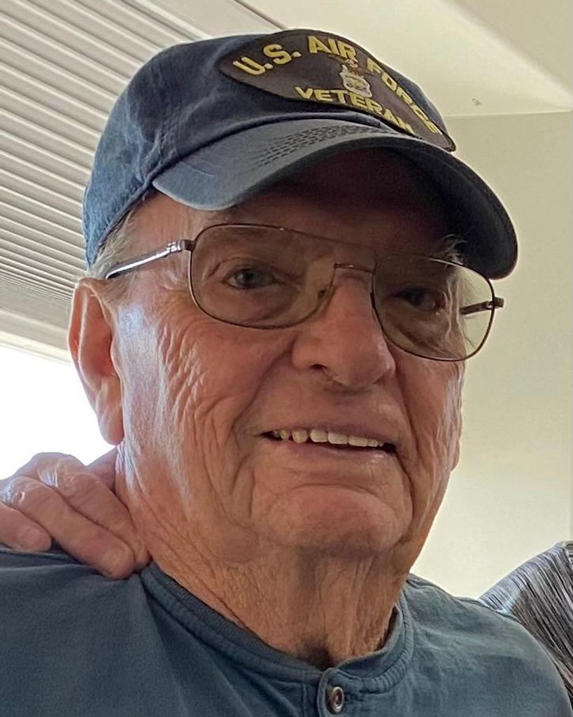 Val Ray Russell