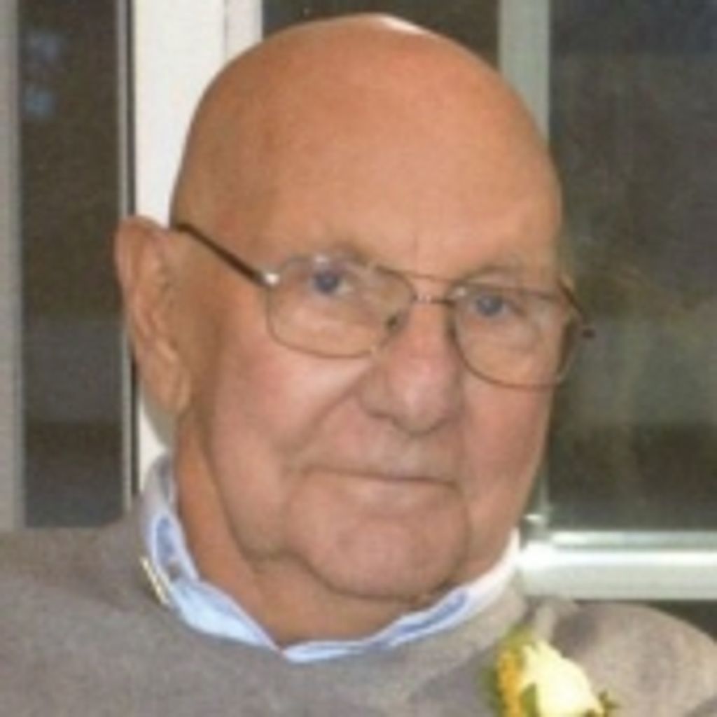 Louis Max Smith