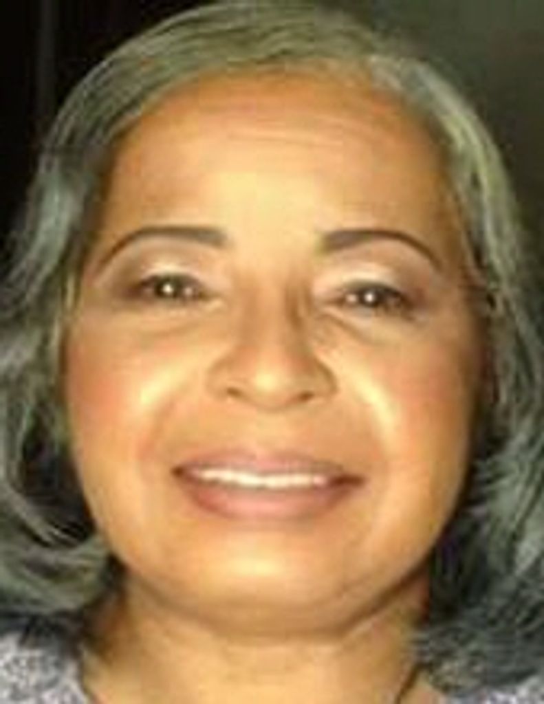 Esterlynn Whitfield (Lansing) Profile Photo