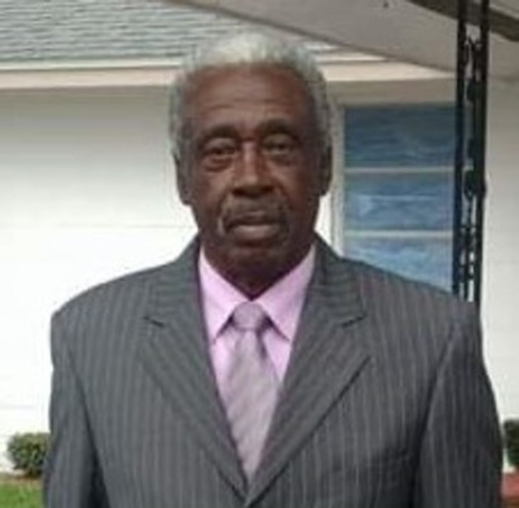 Eddie Levander Mcleod Profile Photo