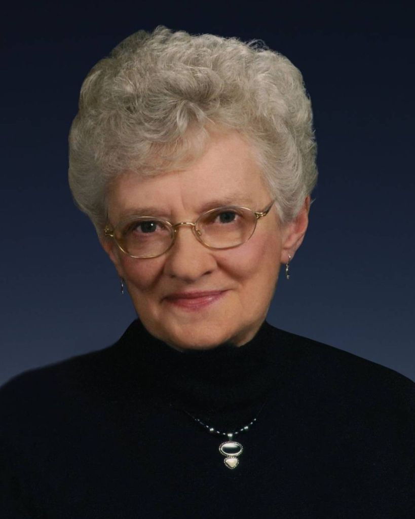 Lois V. Hollaar Profile Photo