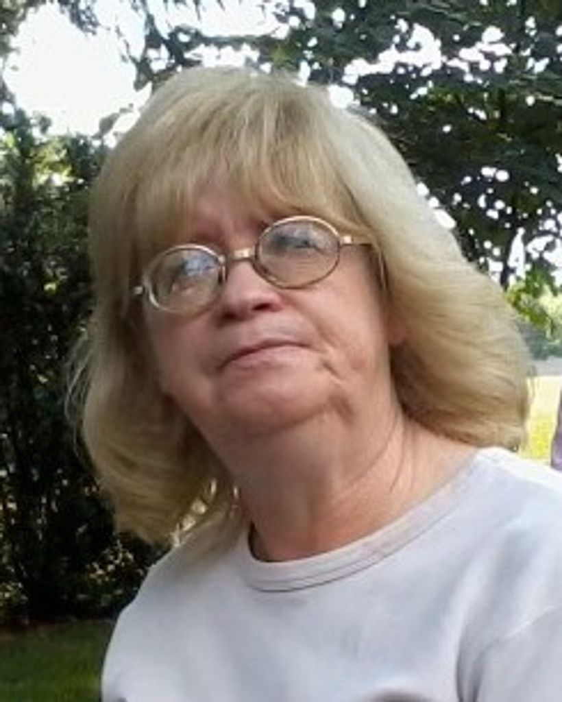 Christine "Chris" Thebault