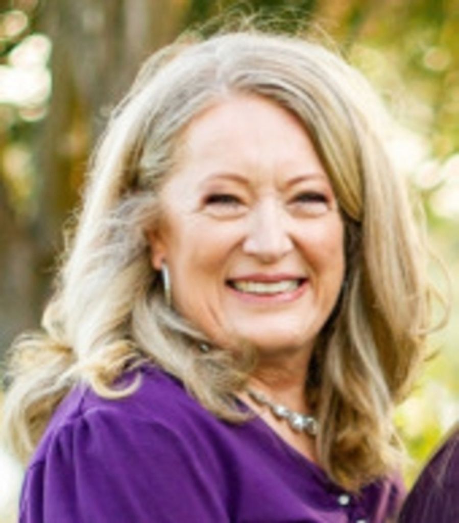 Jil Lowder Paravato Profile Photo