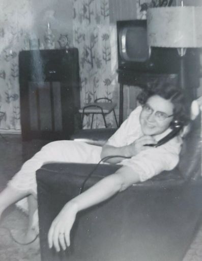 Mabel Joan Clark photo gallery thumbnail 3 of 148