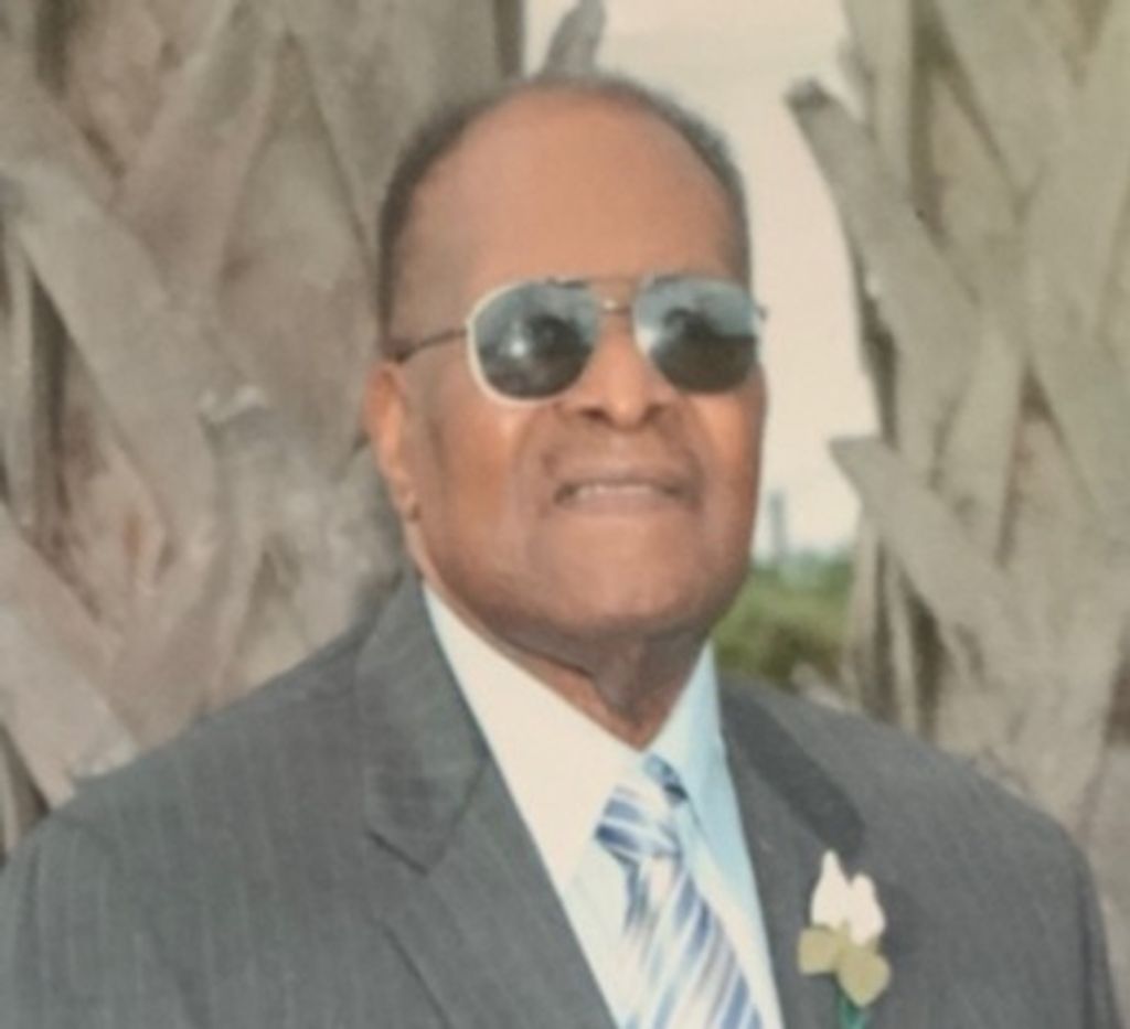 Henry Bennett Smalls Profile Photo