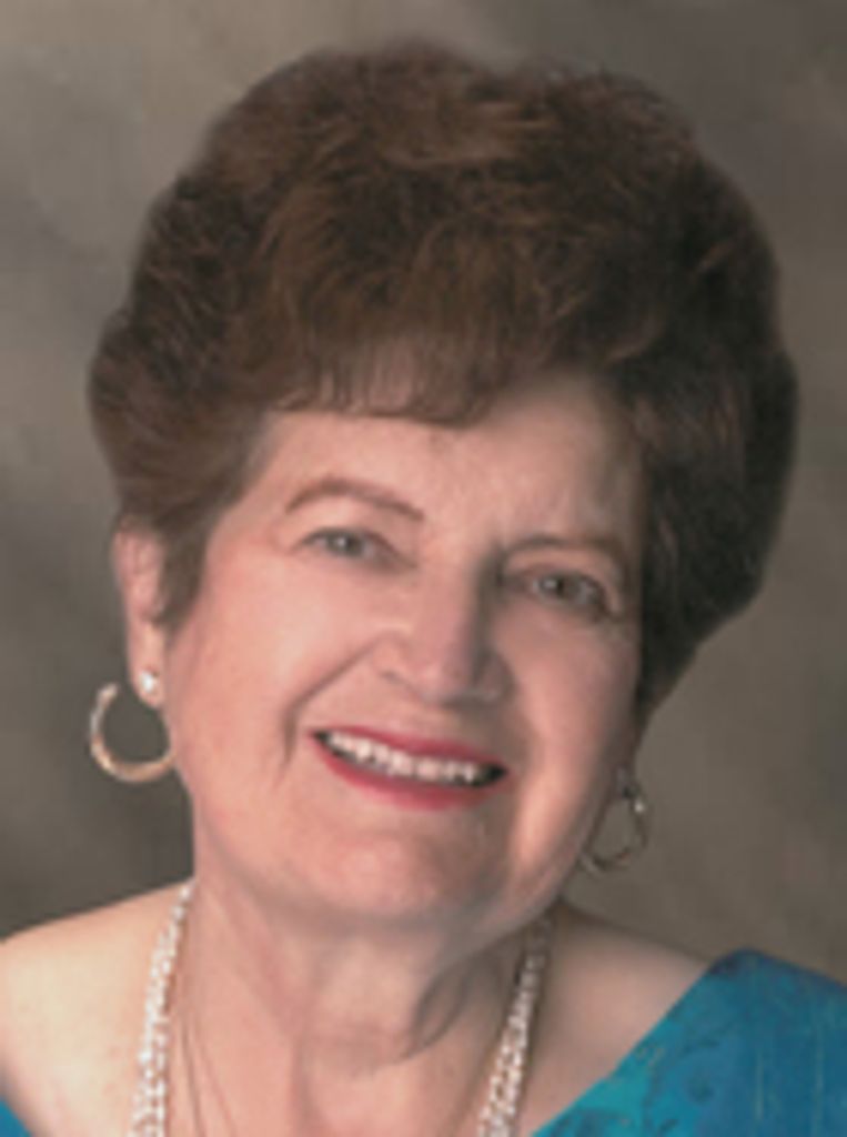 Mary Lou Tapia Profile Photo