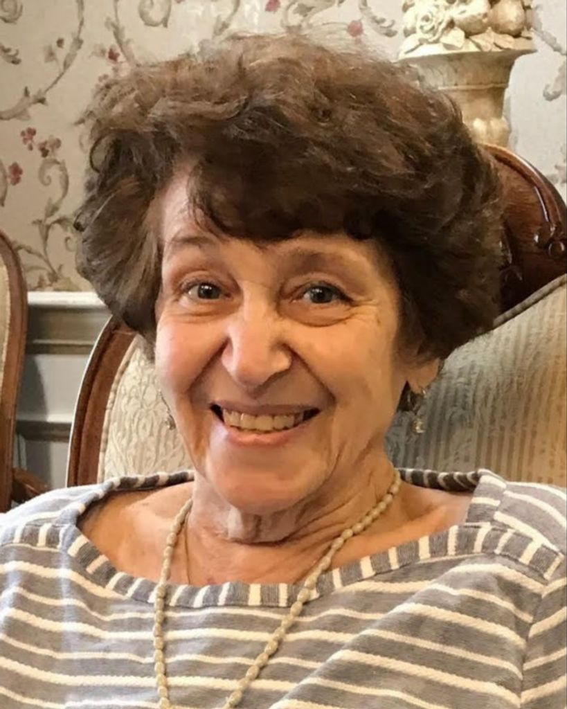 Maria D Pimental