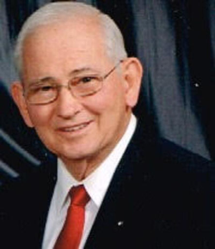 Robert Mustian Profile Photo