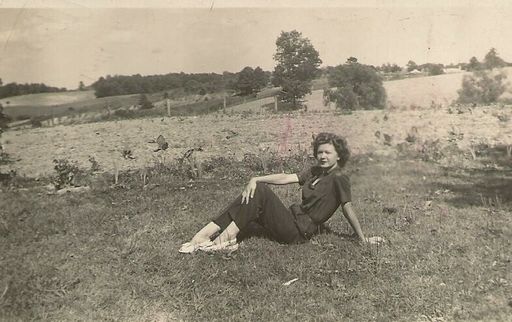 Alene H. Halcomb photo gallery thumbnail 6 of 269