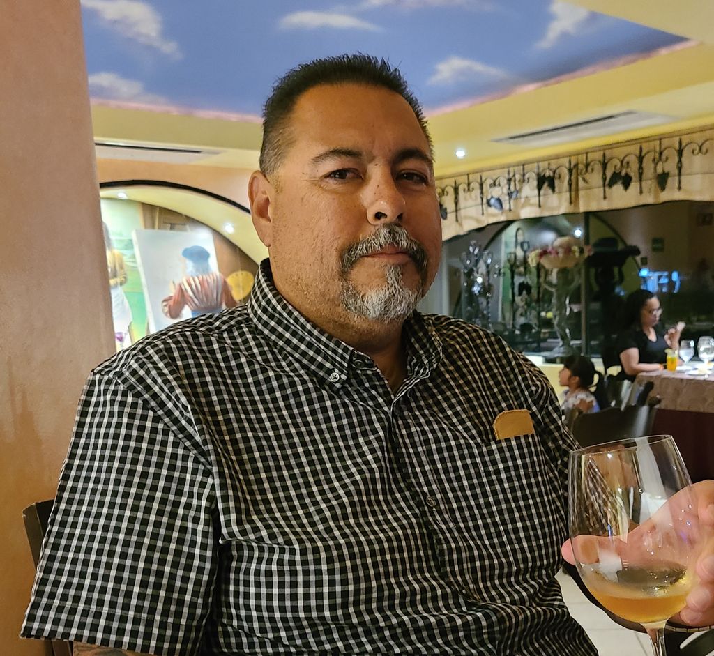 Oscar Cesar Tolentino Profile Photo