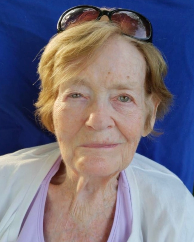 Mary Louise (Barnes) Mahon Profile Photo