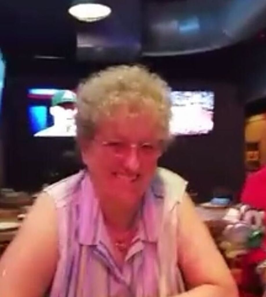 Dolores Jean Bechert
