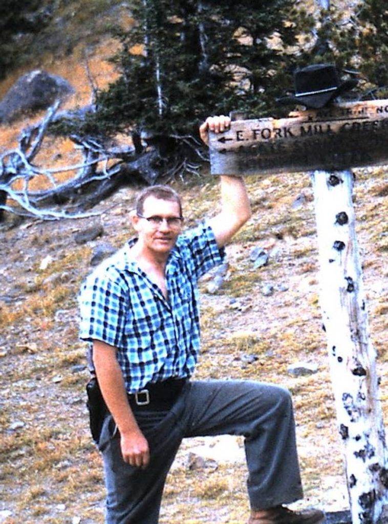 Lloyd Rainford Stalcup Profile Photo