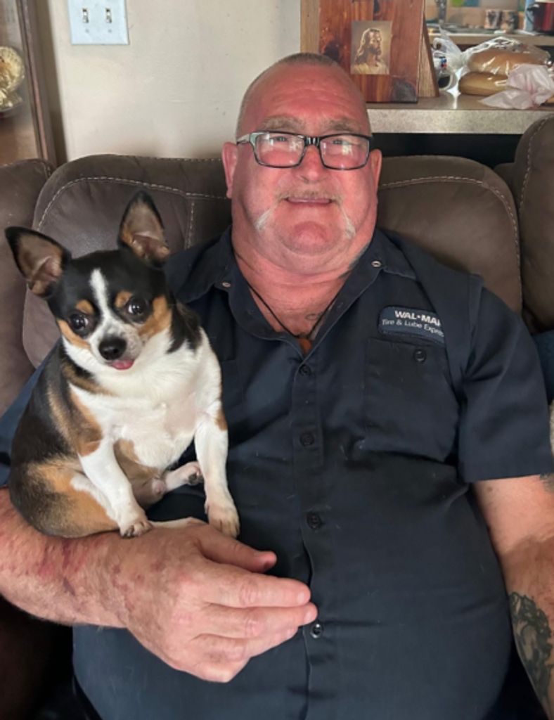 Robert "Bob" Wayne Force Sr.