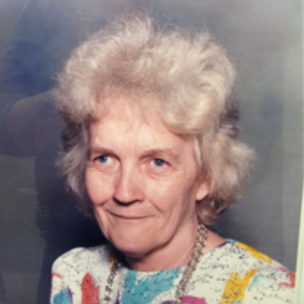 Helen Lowder Profile Photo